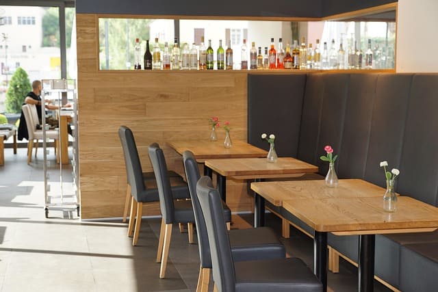 bar