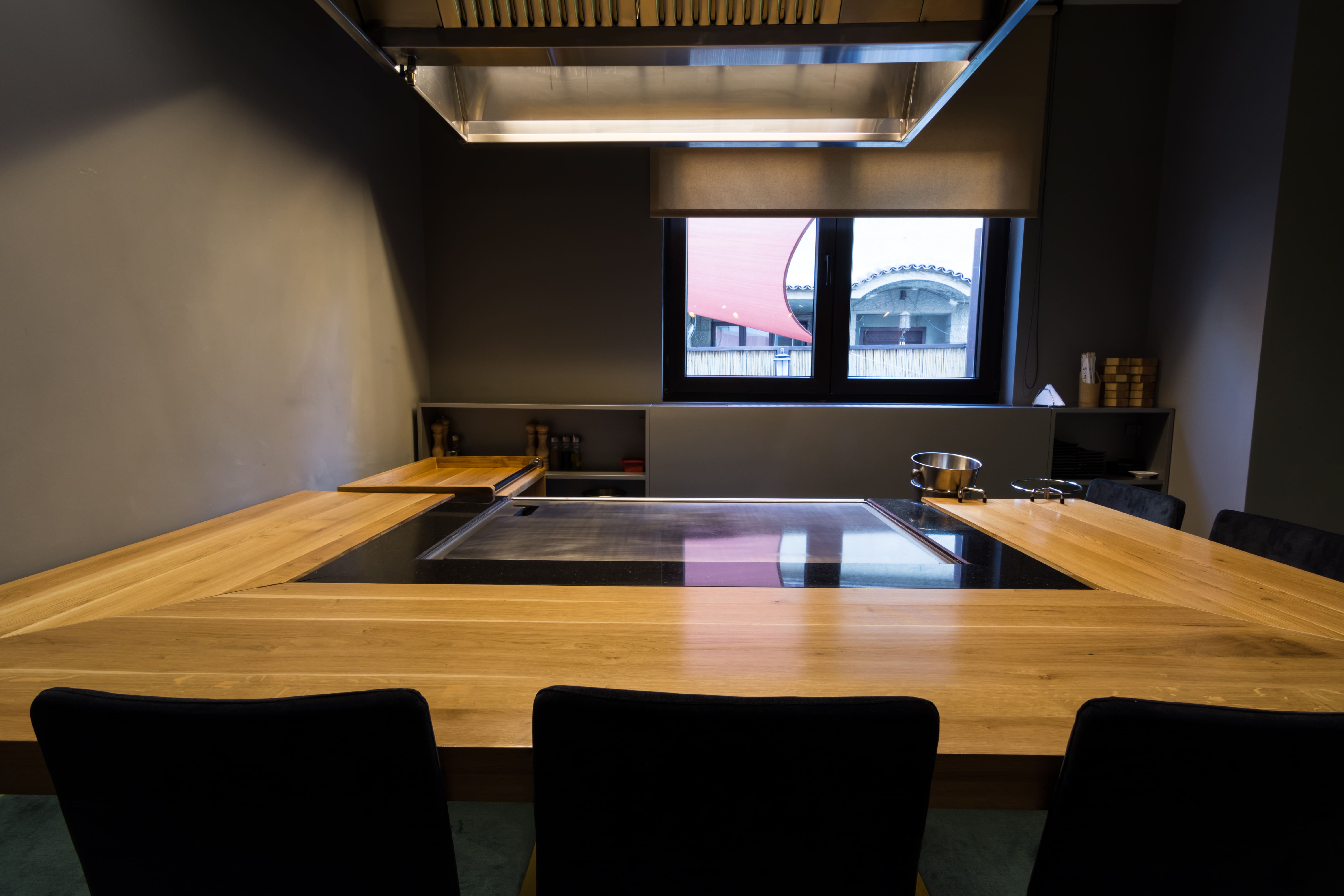 Bar area